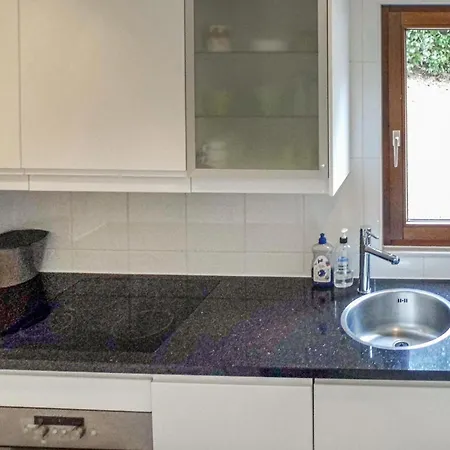 3 Bedroom Beautiful In בית נופש קירכהיים