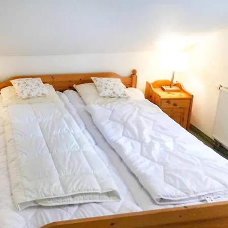 3 Bedroom Beautiful In * קירכהיים